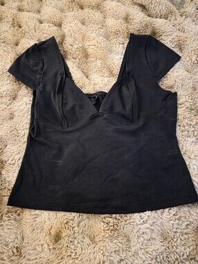 Trendy brand Black V-Neck Short Sleeve Women's Top